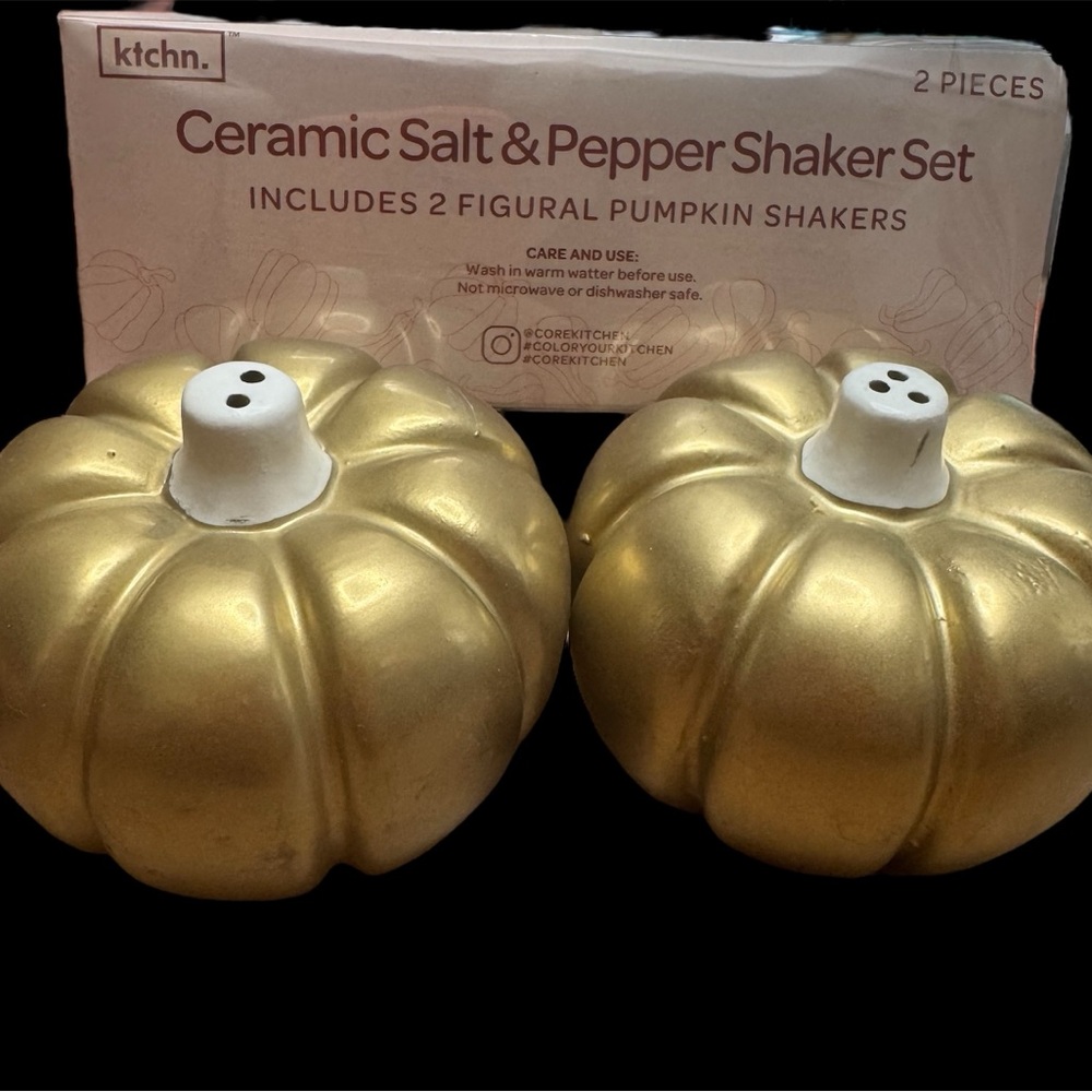 Gold Pumpkin Salt & Pepper Shaker Set